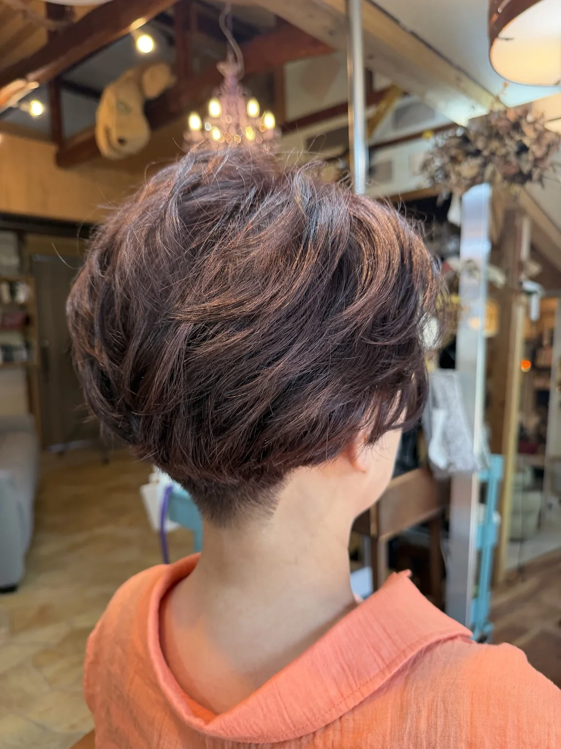 暑すぎる夏だから髪も涼しく|大人のエアリーショート
